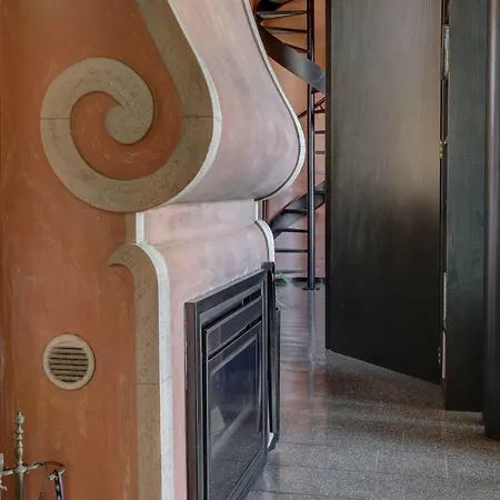 Apartment Santa Maria Maggiore Bookwedo